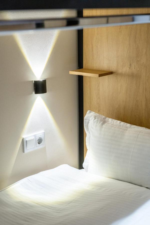 Bodo Hostel Biszkek Zewnętrze zdjęcie