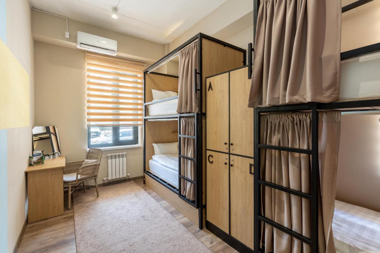 Bodo Hostel Biszkek Zewnętrze zdjęcie