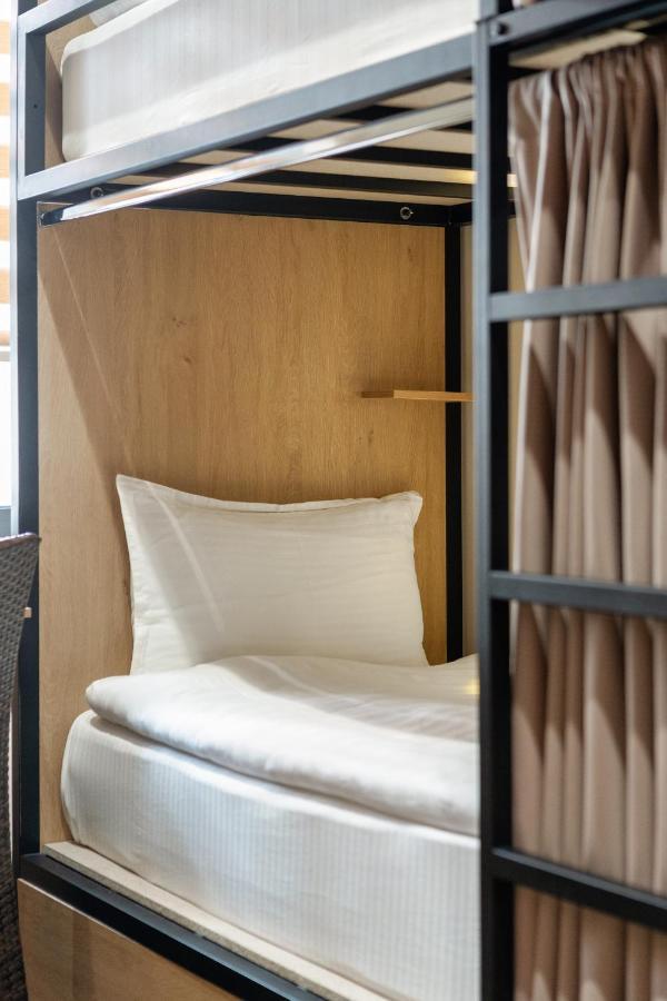 Bodo Hostel Biszkek Zewnętrze zdjęcie