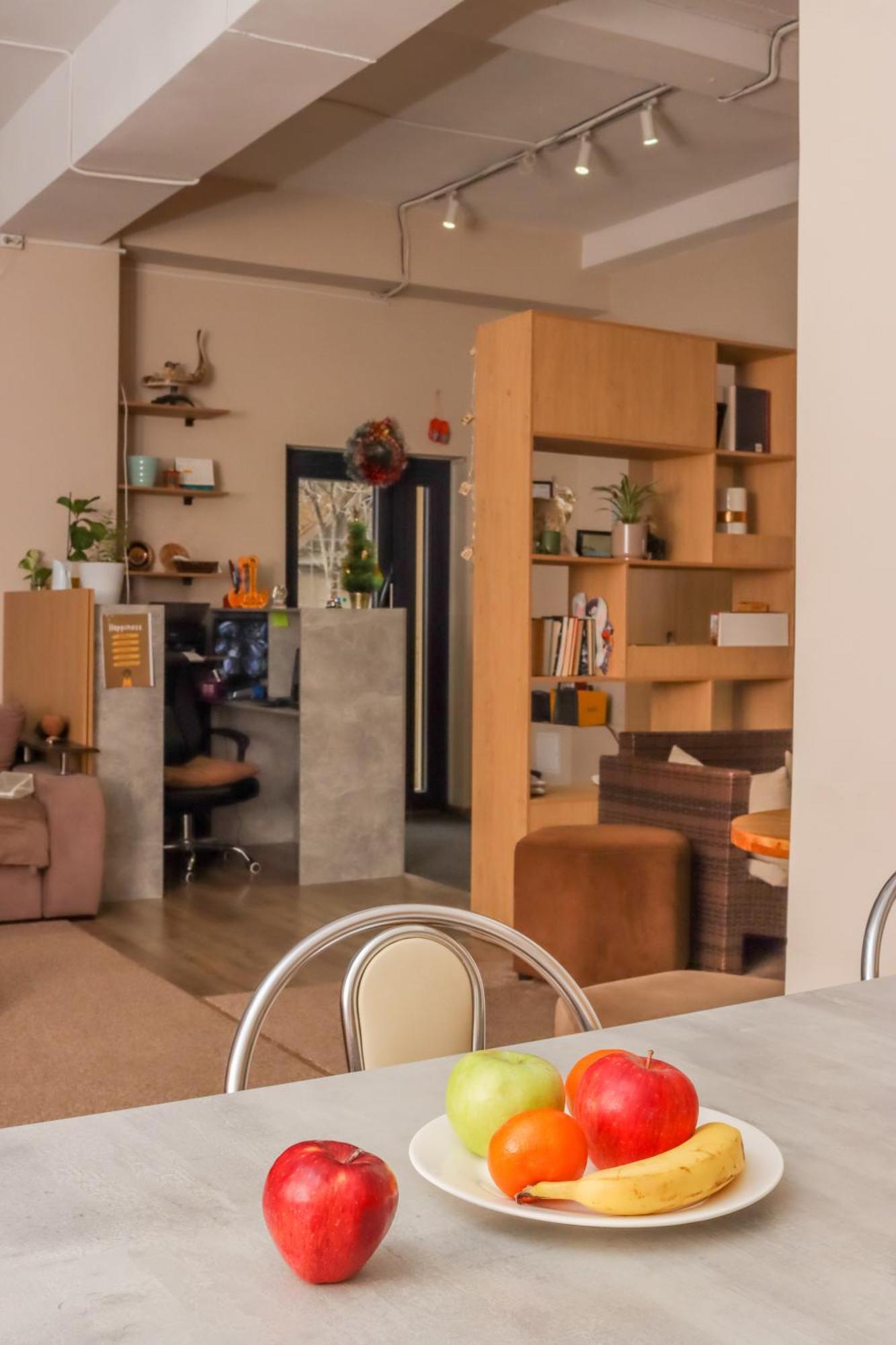 Bodo Hostel Biszkek Zewnętrze zdjęcie