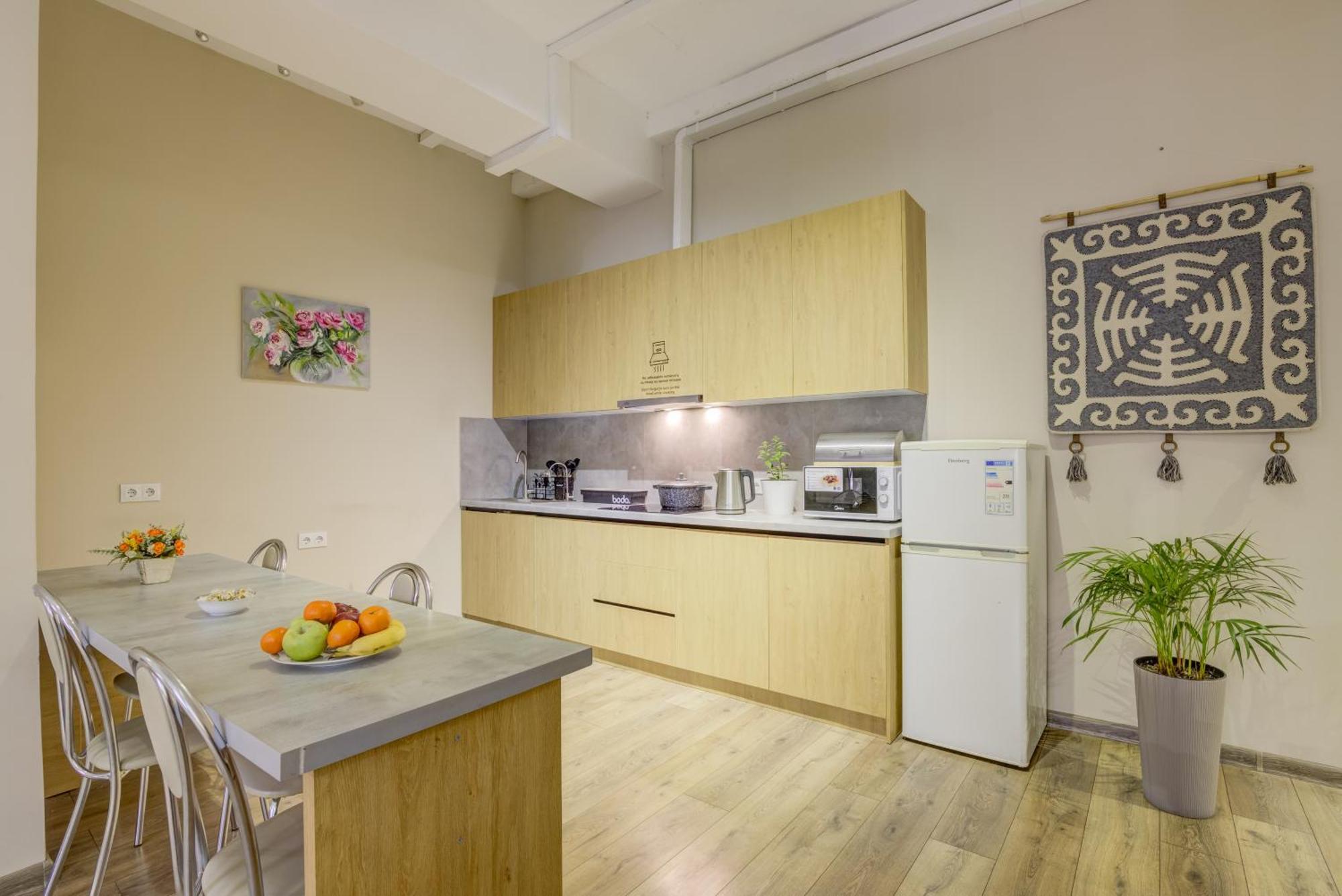 Bodo Hostel Biszkek Zewnętrze zdjęcie